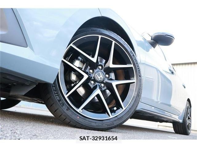 Honda CIVIC 2024-02 7960958-16