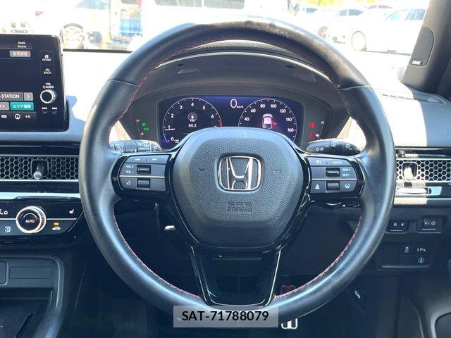 Honda CIVIC 2022-10 7978792-11