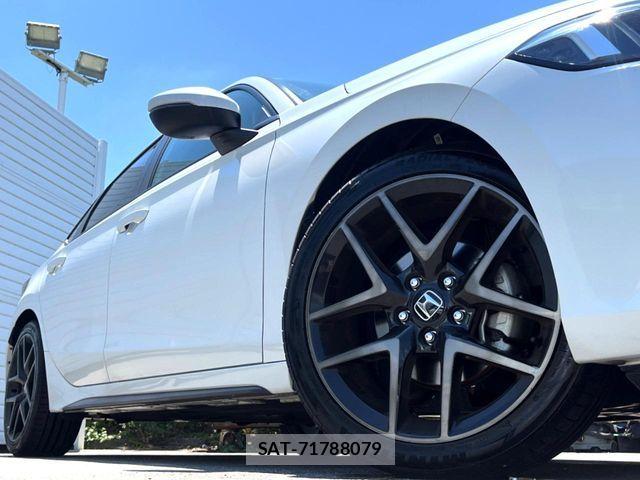 Honda CIVIC 2022-10 7978792-14