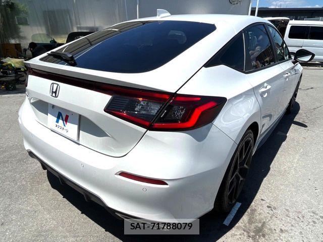 Honda CIVIC 2022-10 7978792-18