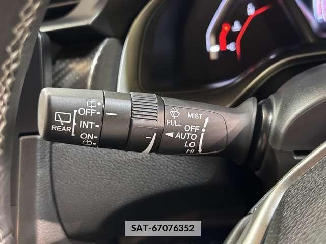 Honda CIVIC 2019-02 7978796-12