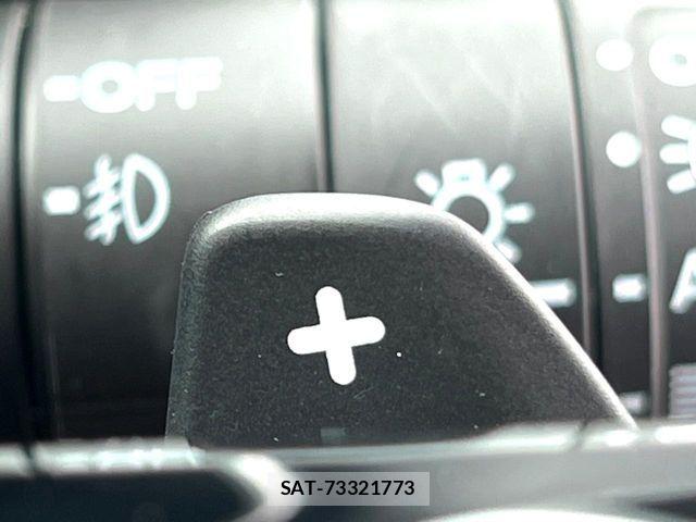 Honda CIVIC 2022-07 7978793-9
