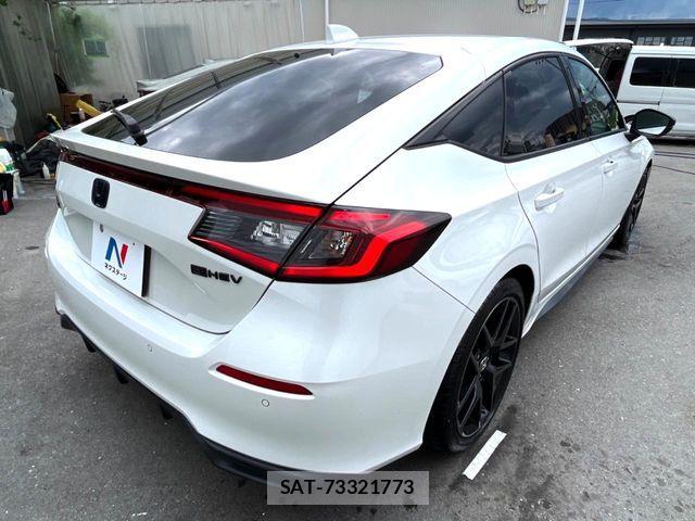 Honda CIVIC 2022-07 7978793-19