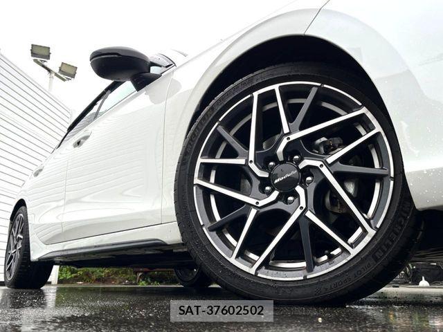 Honda CIVIC 2022-12 7978791-12