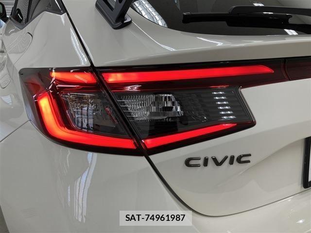Honda CIVIC 2024-07 8034843-17