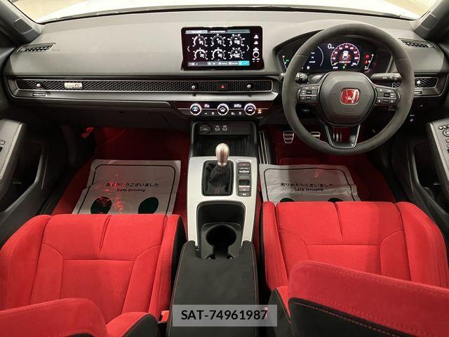 Honda CIVIC 2024-07 8034843-28