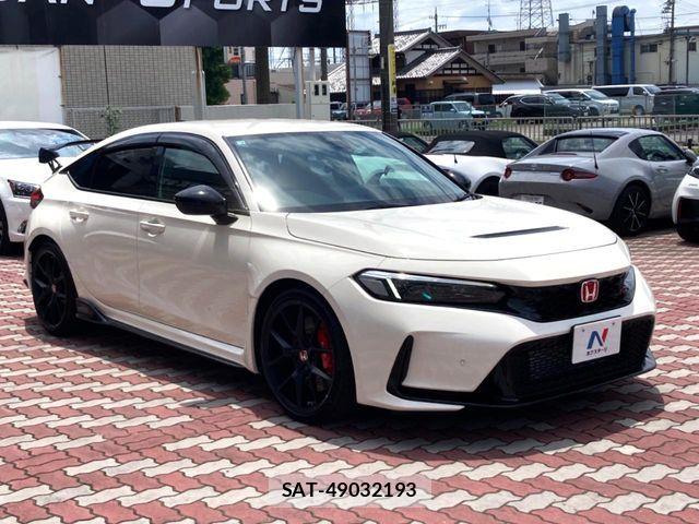 Honda CIVIC 2026-04 8034839-15