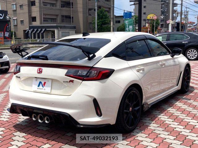 Honda CIVIC 2026-04 8034839-16