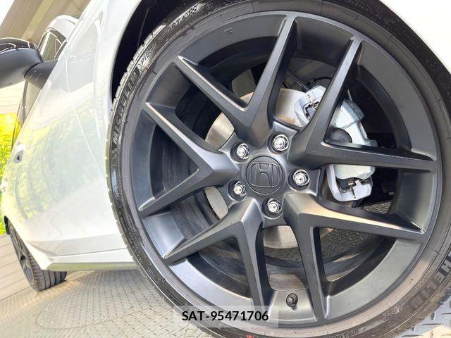 Honda CIVIC 2025-09 8034848-12
