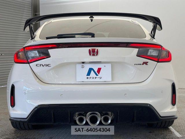 Honda CIVIC 2025-11 8034841-15