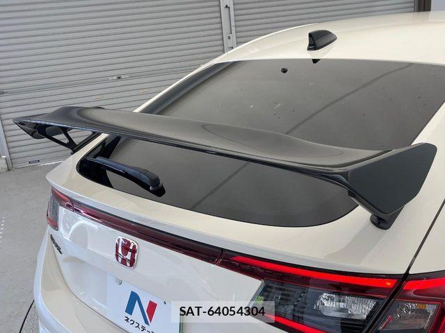 Honda CIVIC 2025-11 8034841-2