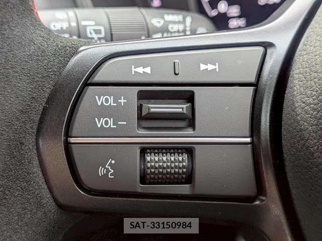 Honda CIVIC 2025-10 8034838-11