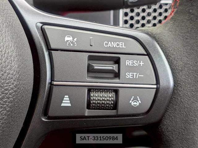 Honda CIVIC 2025-10 8034838-12