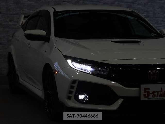 Honda CIVIC 2018-08 8034846-14