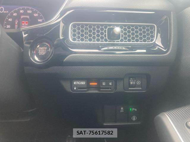 Honda CIVIC 2023-11 8034851-11