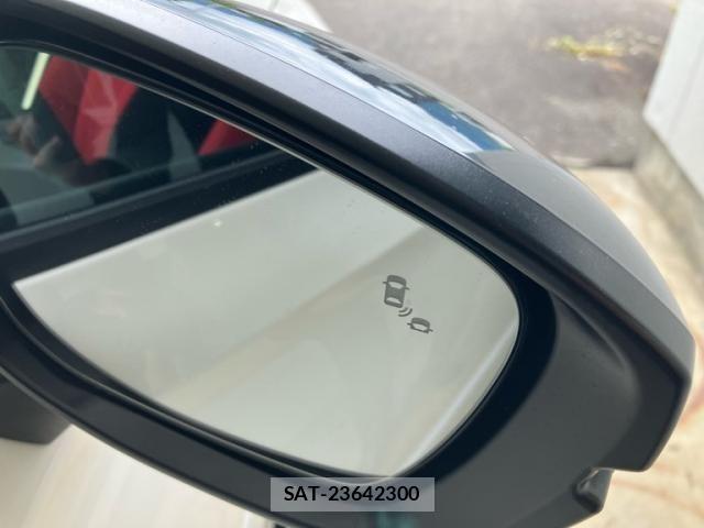Honda CIVIC 2023-12 8034844-9