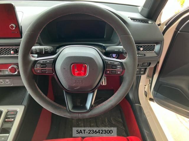 Honda CIVIC 2023-12 8034844-15