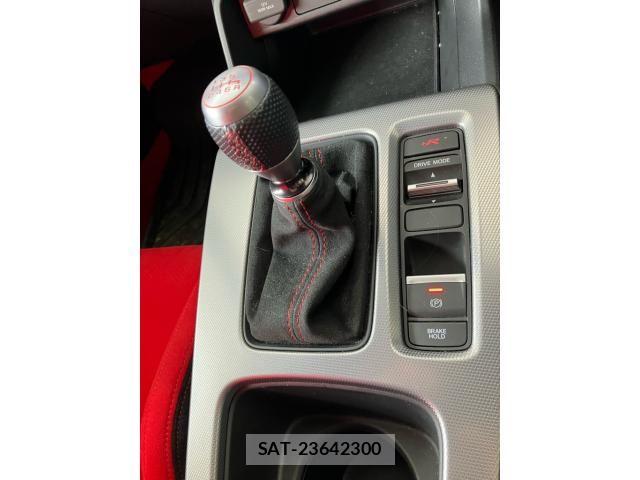 Honda CIVIC 2023-12 8034844-19