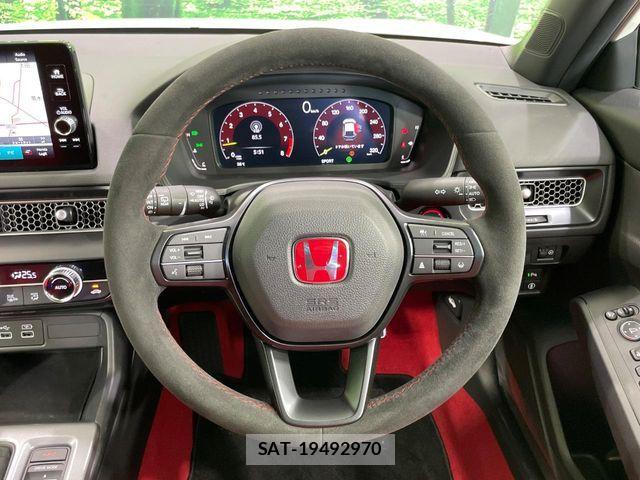 Honda CIVIC 2024-10 8034842-10