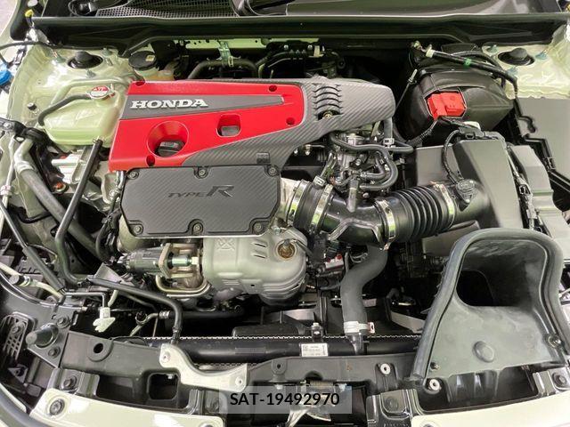 Honda CIVIC 2024-10 8034842-17