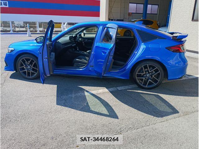 Honda CIVIC 2021-10 8034850-17