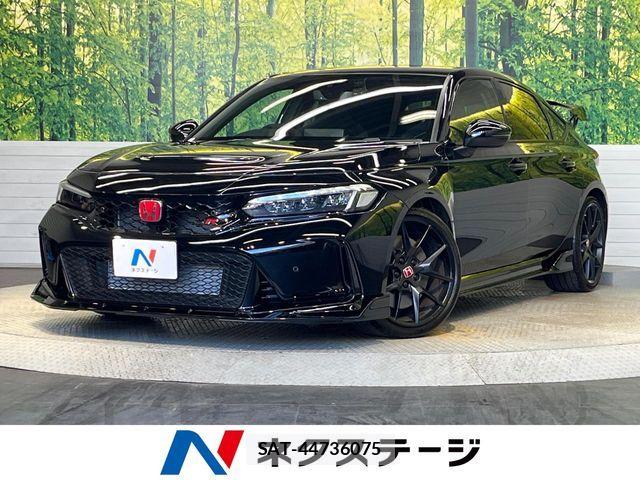 Honda CIVIC 2025-04 8034840-0
