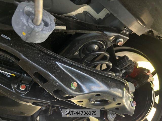 Honda CIVIC 2025-04 8034840-19