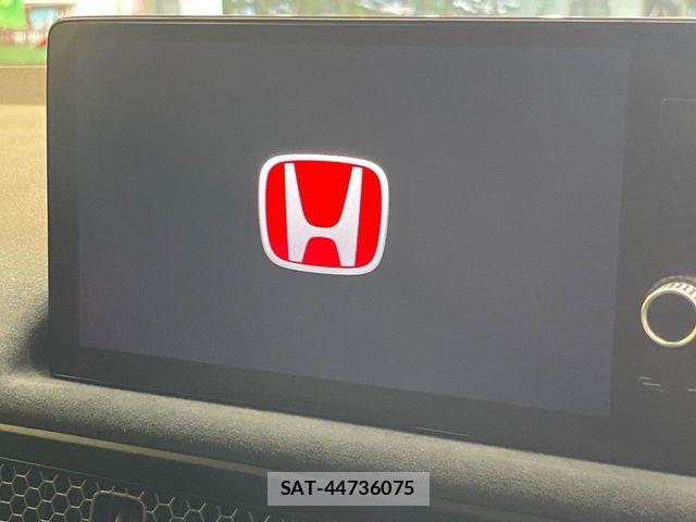 Honda CIVIC 2025-04 8034840-2