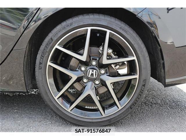 Honda CIVIC 2023-08 8073263-13