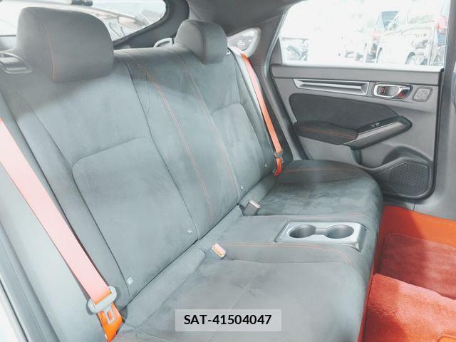 Honda CIVIC 2023-04 8073259-28