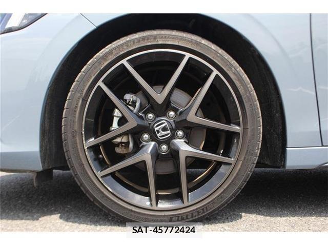 Honda CIVIC 2022-12 8073261-16