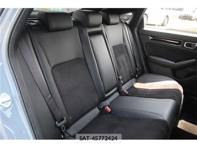 Honda CIVIC 2022-12 8073261-22