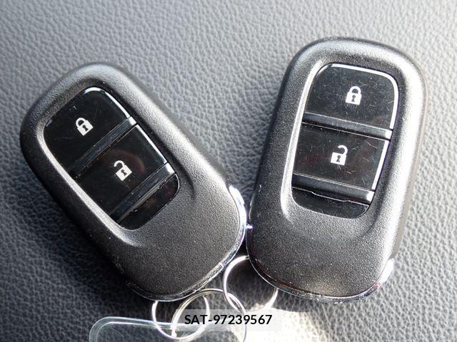 Honda CIVIC 2022-01 8073260-23