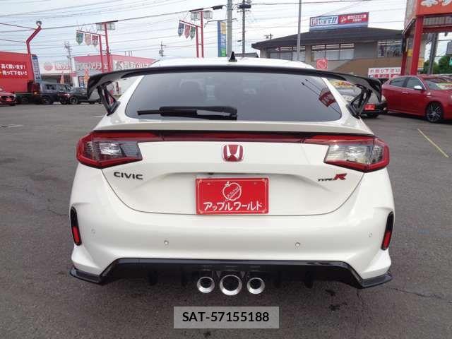 Honda CIVIC 2023-11 8073257-9