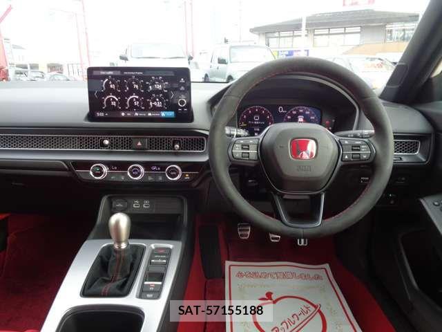 Honda CIVIC 2023-11 8073257-17