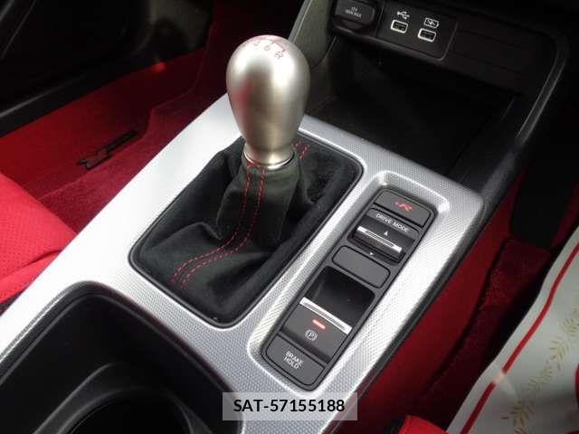 Honda CIVIC 2023-11 8073257-2