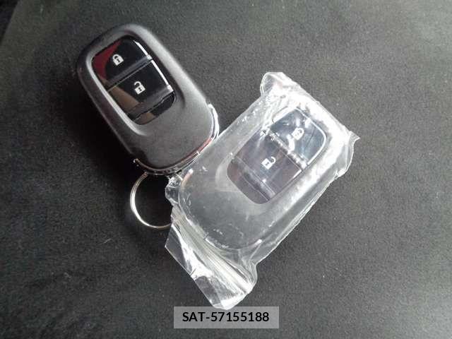Honda CIVIC 2023-11 8073257-3