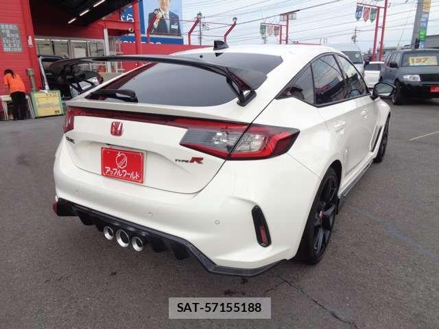 Honda CIVIC 2023-11 8073257-8