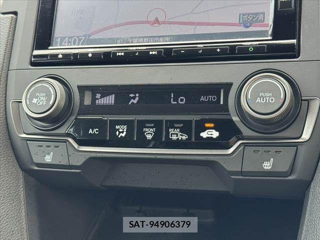 Honda CIVIC 2018-02 8073265-3