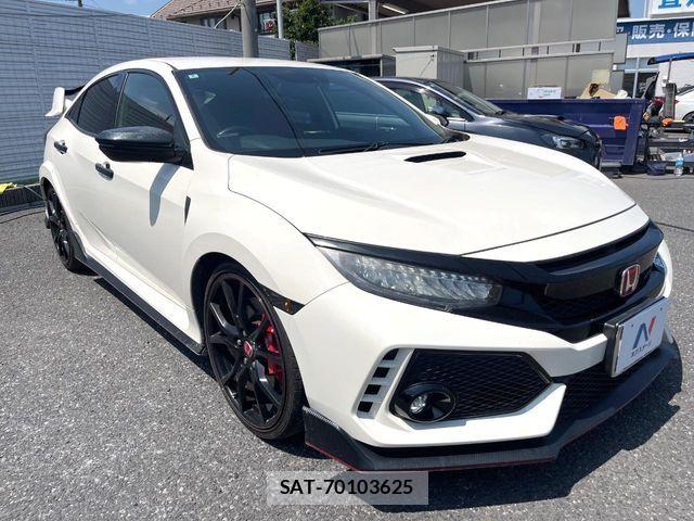 Honda CIVIC 2018-02 8098504-15