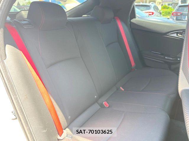 Honda CIVIC 2018-02 8098504-8