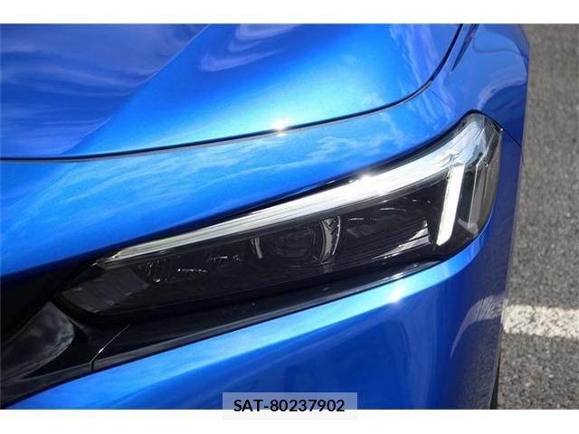 Honda CIVIC 2023-07 8098507-19