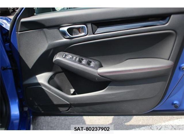 Honda CIVIC 2023-07 8098507-28