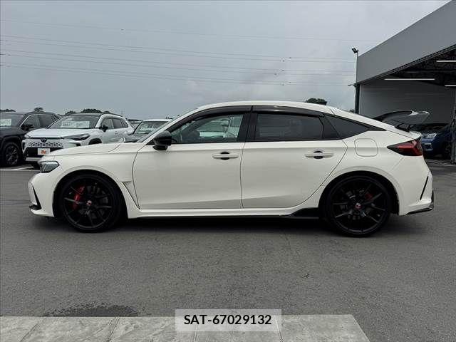 Honda CIVIC 2024-12 8098503-10