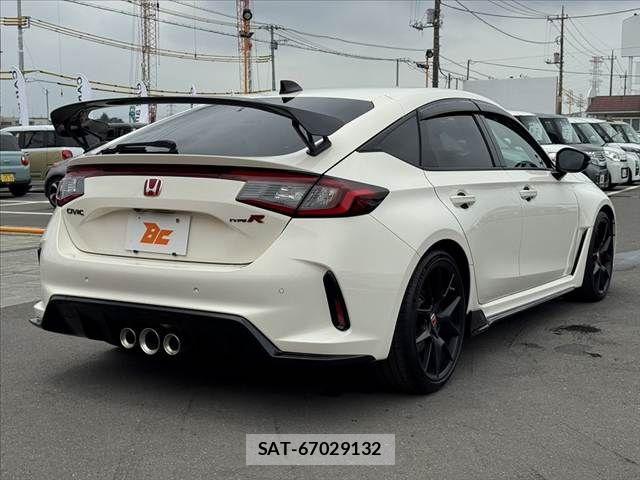 Honda CIVIC 2024-12 8098503-14