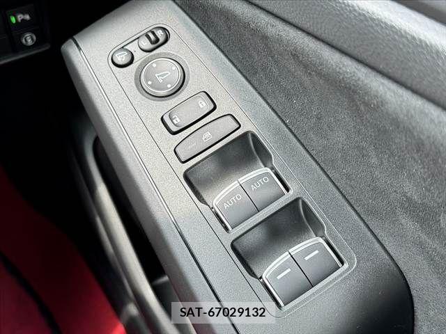 Honda CIVIC 2024-12 8098503-24