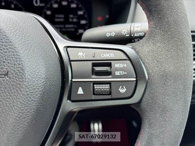 Honda CIVIC 2024-12 8098503-27