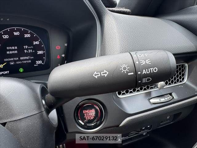 Honda CIVIC 2024-12 8098503-29