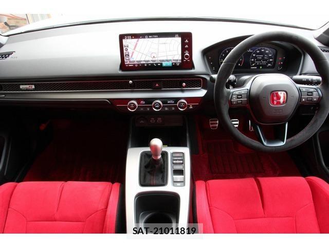 Honda CIVIC 2024-11 8098502-1