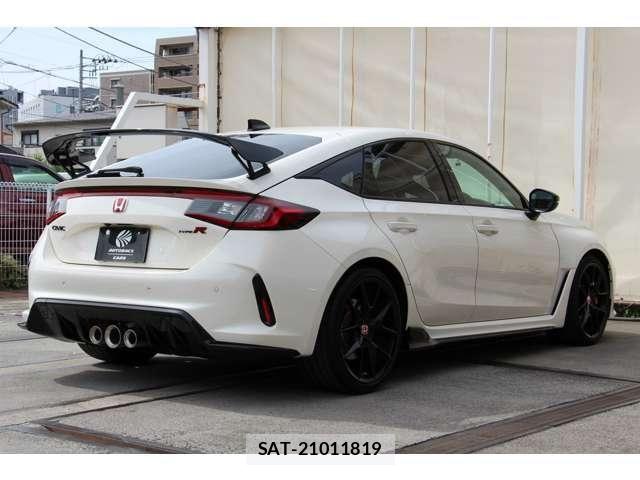 Honda CIVIC 2024-11 8098502-27